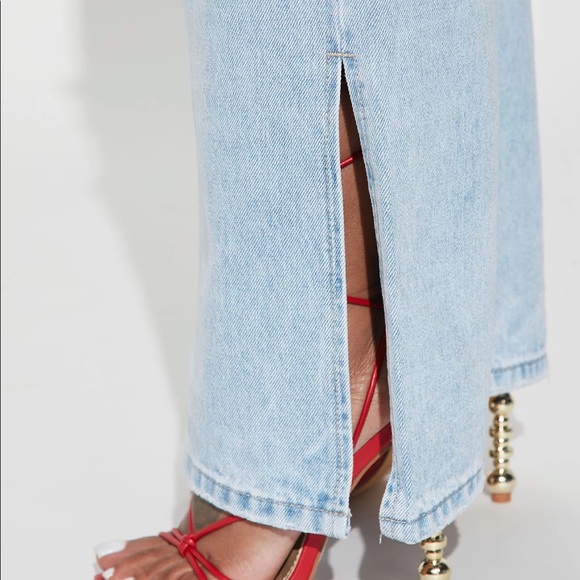 Jeans - Picture 3 of 6